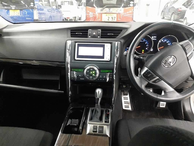 TOYOTA MARK X 2009