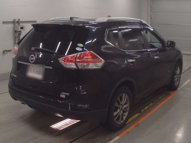 NISSAN X-TRAIL 2015