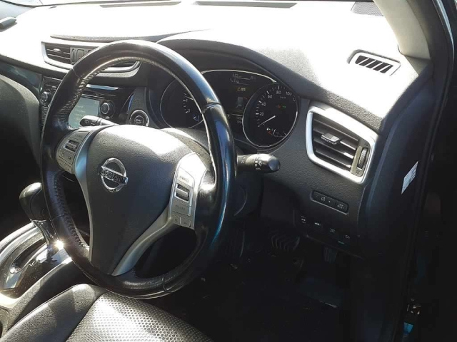 NISSAN X-TRAIL 2015