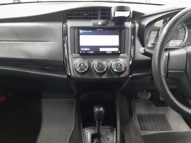 TOYOTA COROLLA AXIO 2018