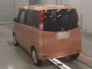 SUZUKI PALETTE 2010
