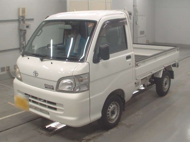 TOYOTA PIXIS TRUCK 2013