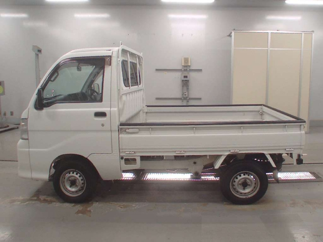 TOYOTA PIXIS TRUCK 2013