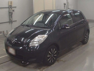 TOYOTA VITZ 2009