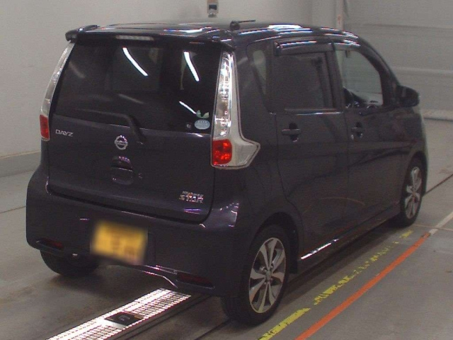 NISSAN DAYZ 2014