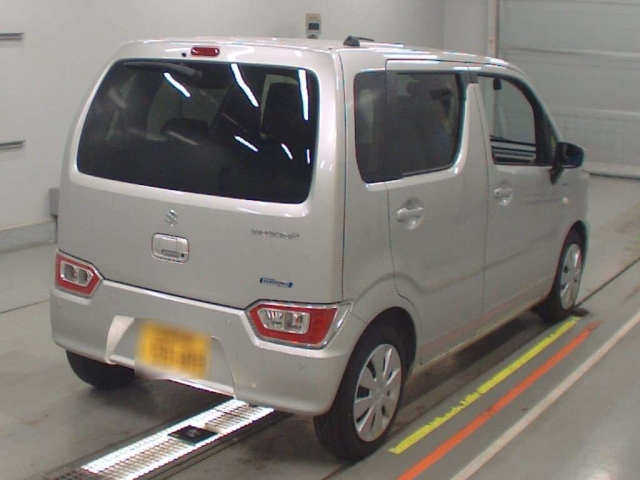 SUZUKI WAGON R 2024