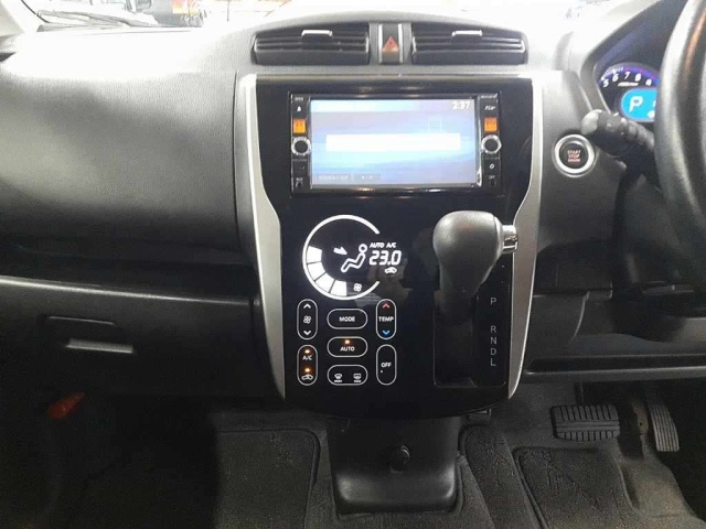 NISSAN DAYZ 2014