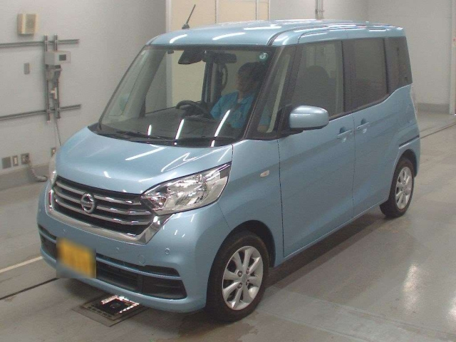 NISSAN DAYZ ROOX 2019