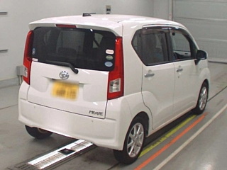 DAIHATSU MOVE 2016