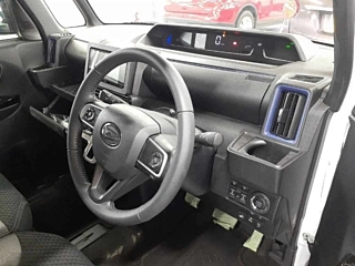 DAIHATSU TANTO 2021