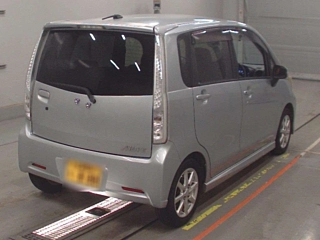 DAIHATSU MOVE 2013