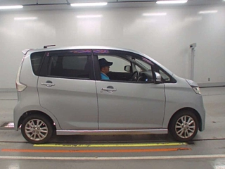 NISSAN DAYZ 2015