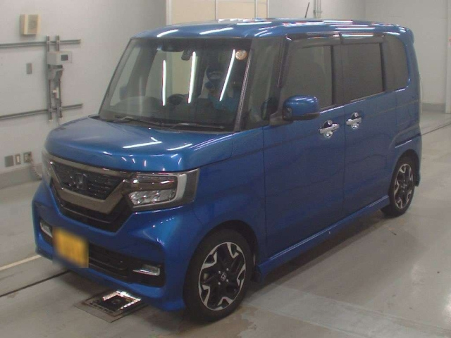 HONDA N BOX 2017