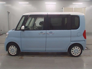 DAIHATSU TANTO 2016