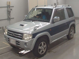 MITSUBISHI PAJERO MINI 2012