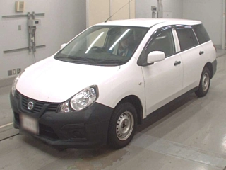 NISSAN AD 2020
