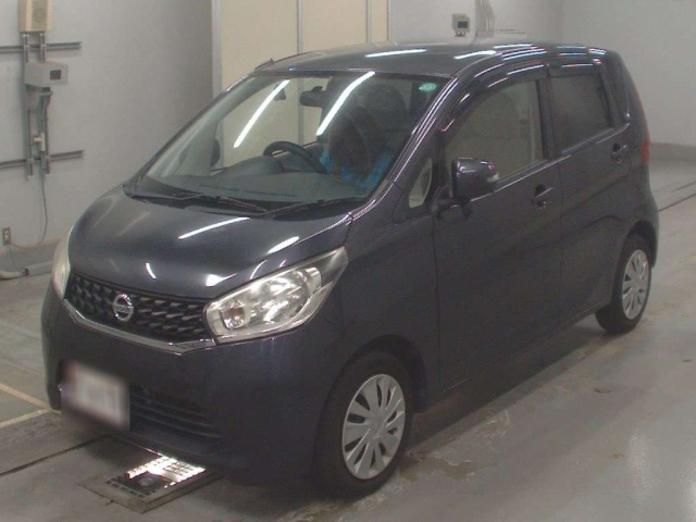 NISSAN DAYZ 2013