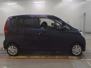 NISSAN DAYZ 2013