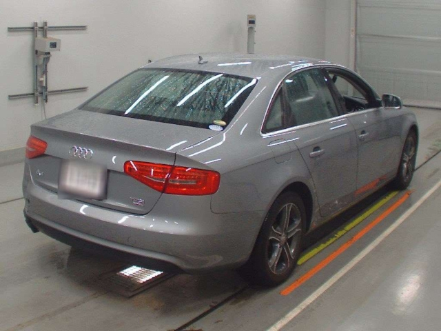 AUDI A4 2014