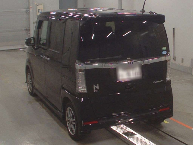 HONDA N BOX 2016