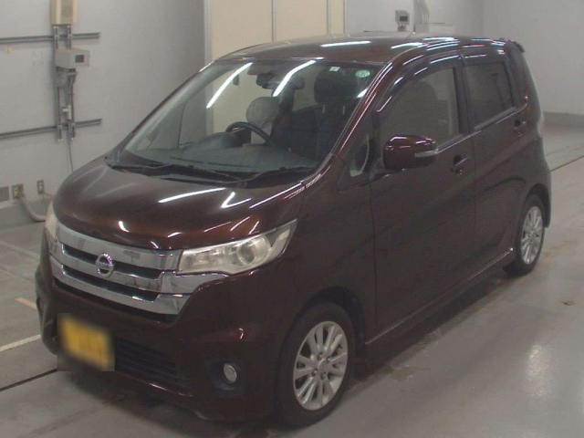 NISSAN DAYZ 2015