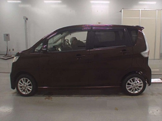 NISSAN DAYZ 2015