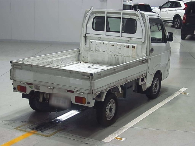 MAZDA SCRUM TRUCK 2015