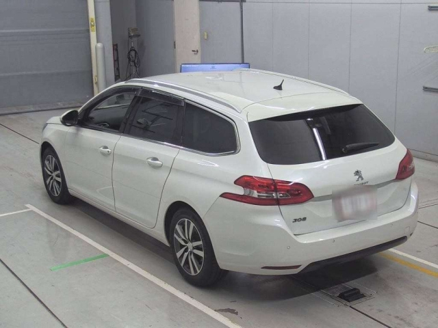 PEUGEOT 308 2018