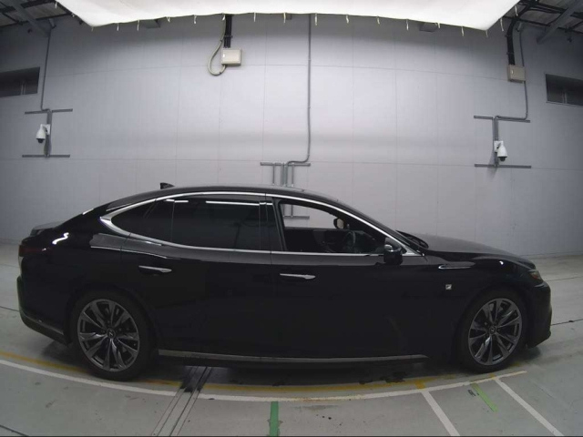 LEXUS LS 2018