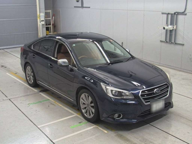 SUBARU LEGACY B4 2017