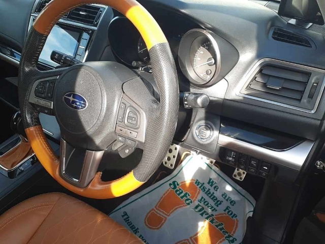 SUBARU LEGACY B4 2017