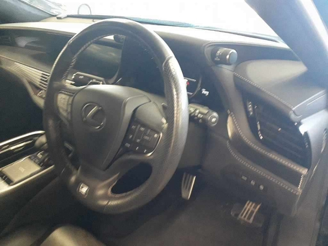 LEXUS LS 2018