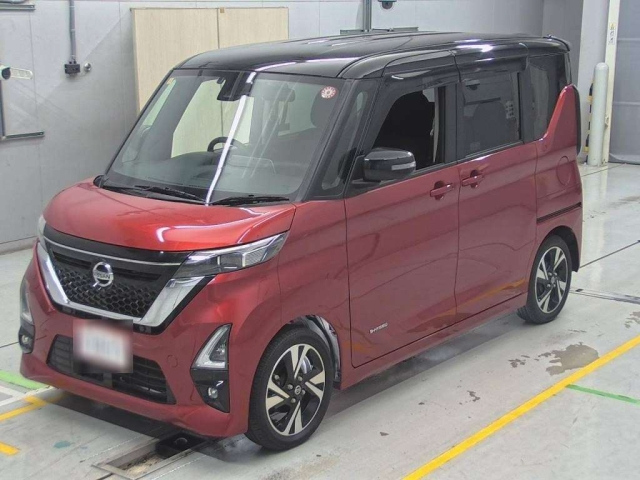 NISSAN ROOX 2020