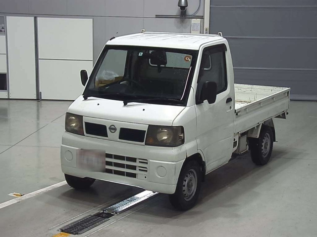 NISSAN CLIPPER TRUCK 2009
