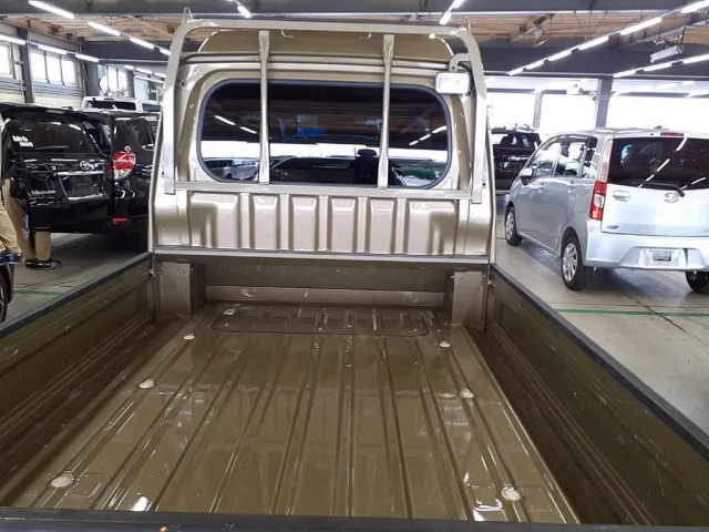 DAIHATSU HIJET TRUCK 2020