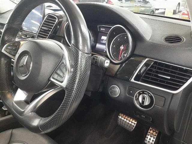 MERCEDES BENZ GLE CLASS 2017