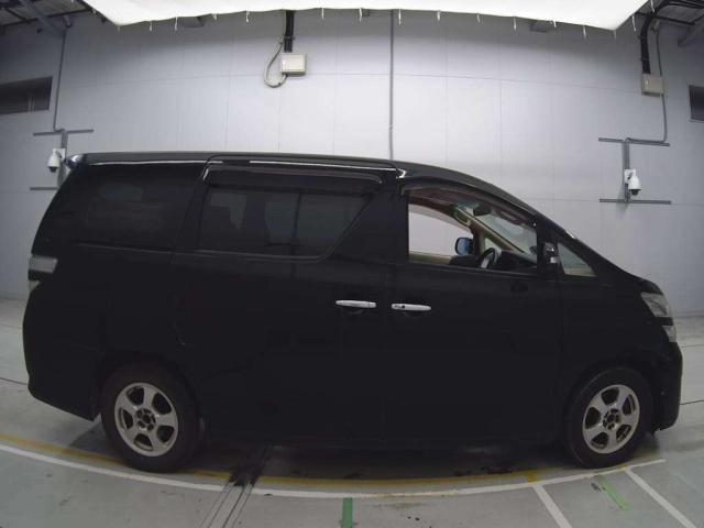 TOYOTA VELLFIRE 2008