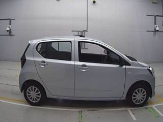 DAIHATSU MIRA E S 2023