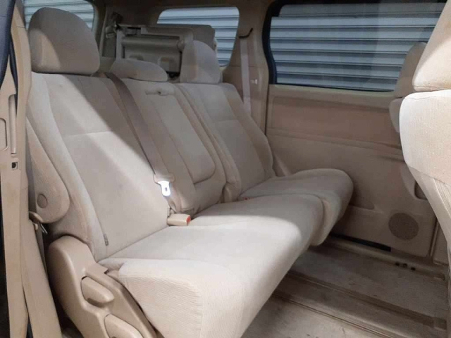 TOYOTA VELLFIRE 2008
