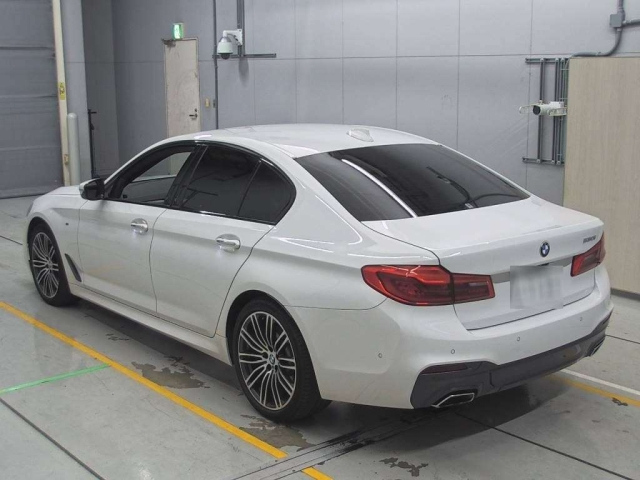 BMW 5 SERIES 2018