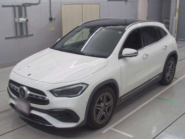 MERCEDES BENZ GLA CLASS 2022