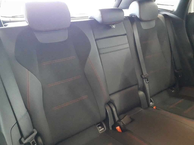 MERCEDES BENZ GLA CLASS 2022