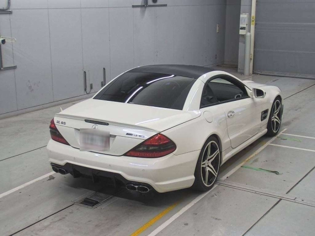 MERCEDES BENZ SL SERIES 2009