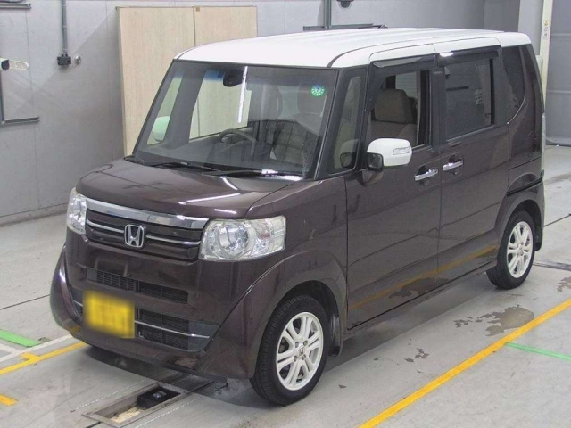 HONDA N BOX 2015