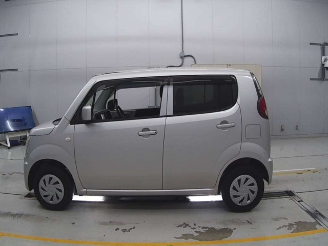 SUZUKI MRWAGON 2012