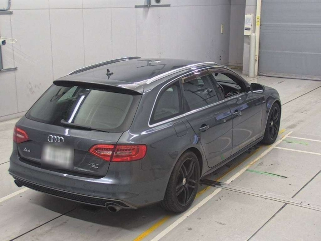 AUDI A4 2013