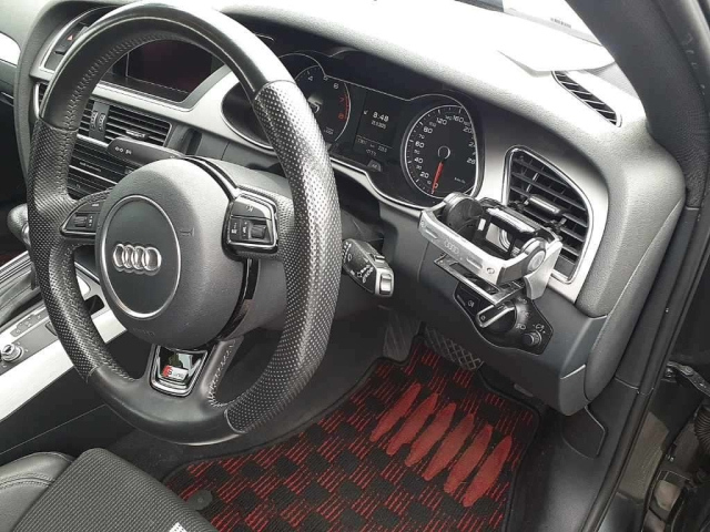 AUDI A4 2013
