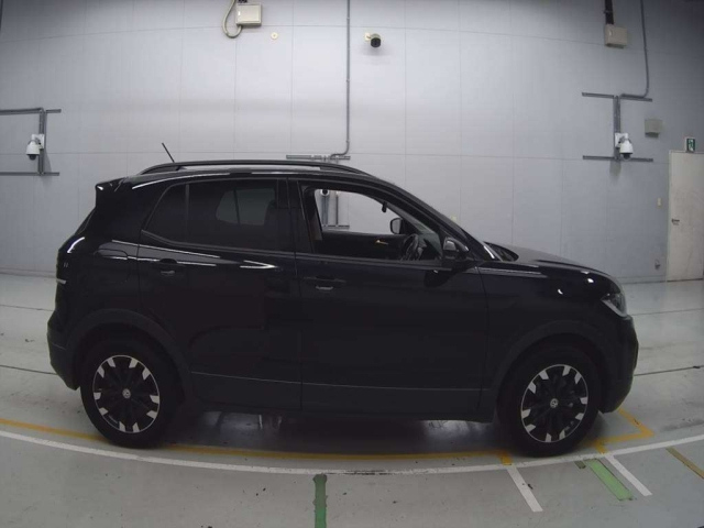 VOLKSWAGEN T-CROSS 2020