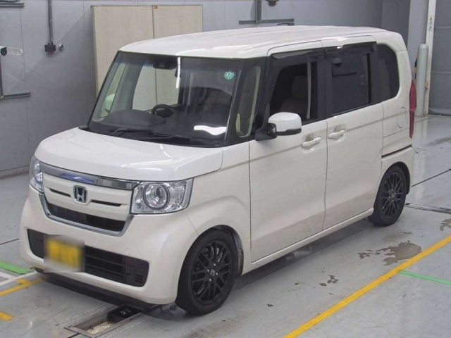 HONDA N BOX 2017