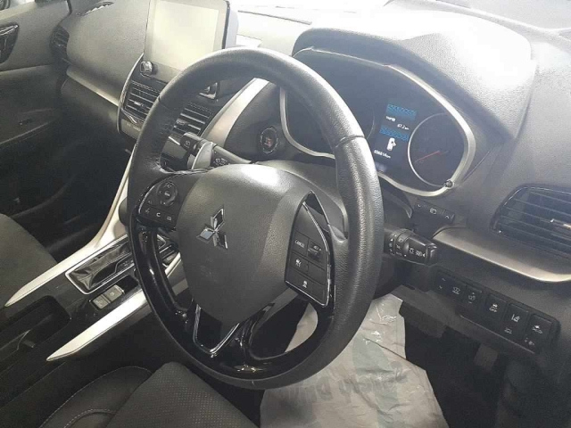 MITSUBISHI ECLIPSE CROSS 2022